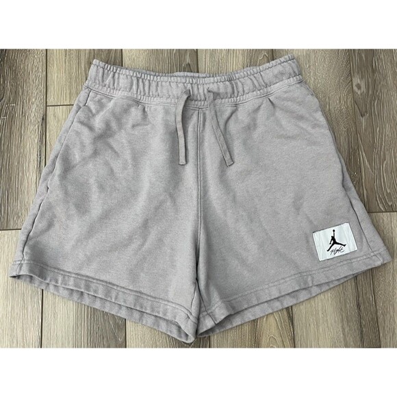 Jordan Essentials Women's Sweat Shorts Sand Drift Sz Small Fleece Active Nike - Picture 2 of 7